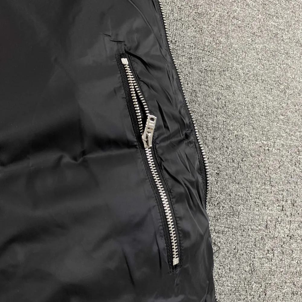 Amiri Puffer Jacket - Imagen 11