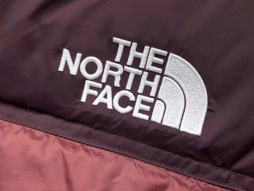 The North Face 1996 Nuptse 700 - Imagen 4