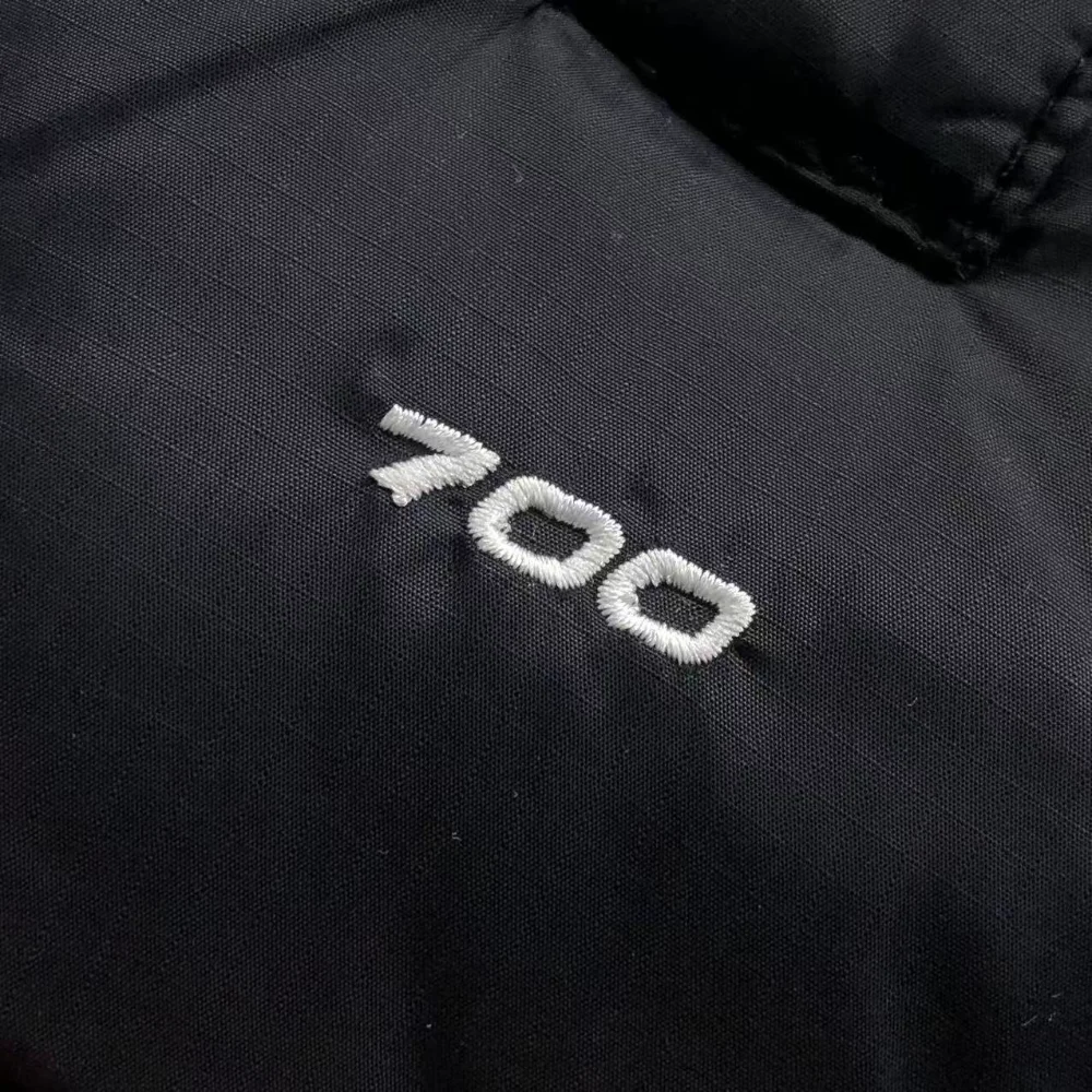 The North Face 1996 Nuptse 700 Sin Mangas - Imagen 5