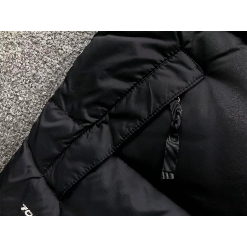 The North Face 1996 Nuptse 700 Sin Mangas - Imagen 9